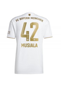Bayern Munich Jamal Musiala #42 Voetbaltruitje Uit tenue 2022-23 Korte Mouw